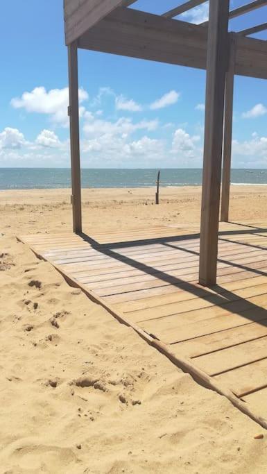 Maisonnette A Deux Pas De La Plage Dans Residence Calme Ла-Транш-сюр-Мер Экстерьер фото