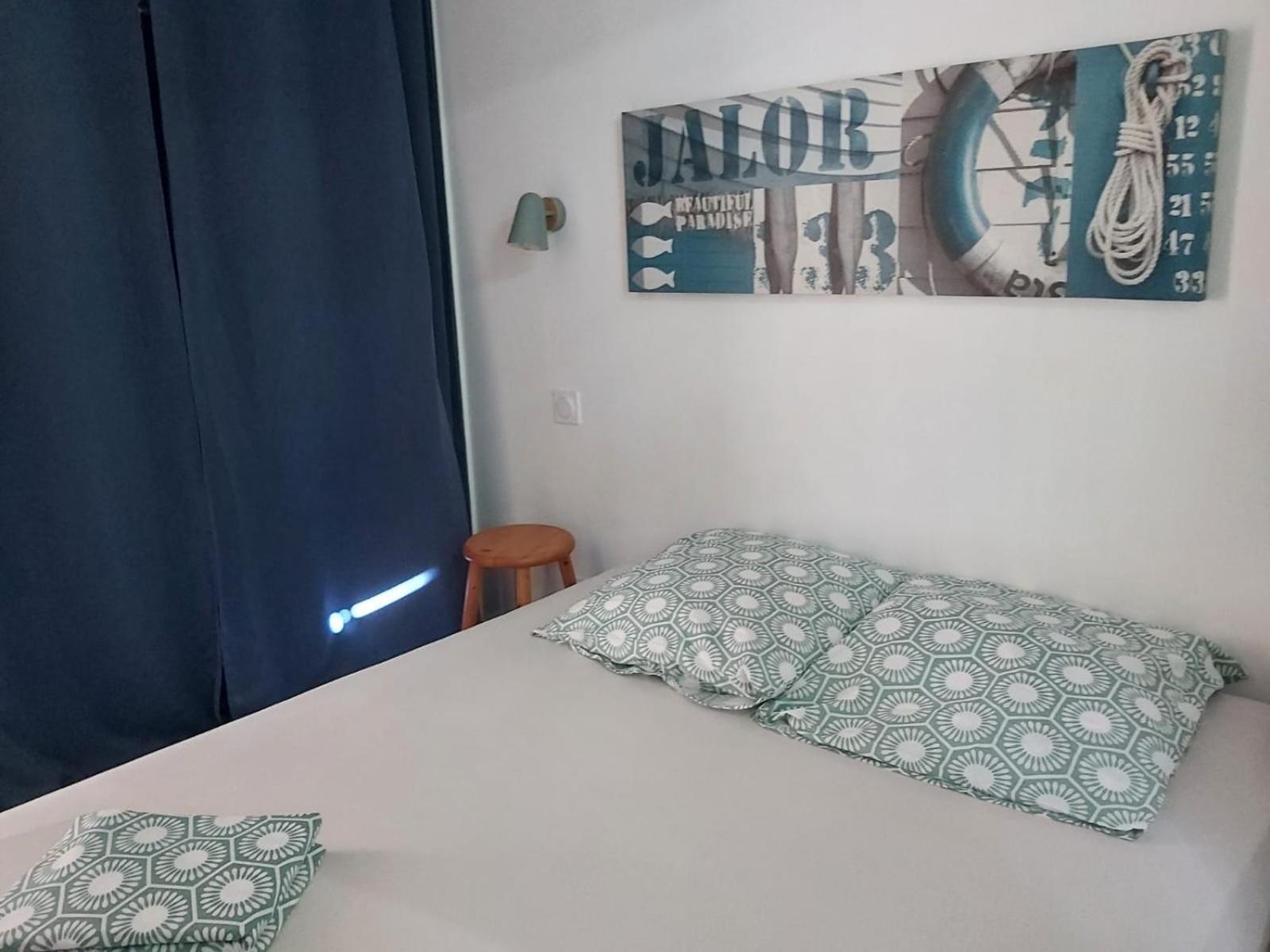 Maisonnette A Deux Pas De La Plage Dans Residence Calme Ла-Транш-сюр-Мер Экстерьер фото